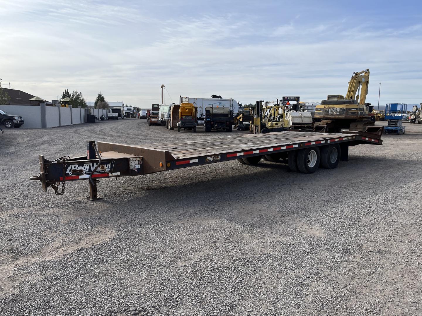 ./imagenes/INVOICE/2019/17215/REMOLQUE REDI HAUL R28212HD (7).JPG